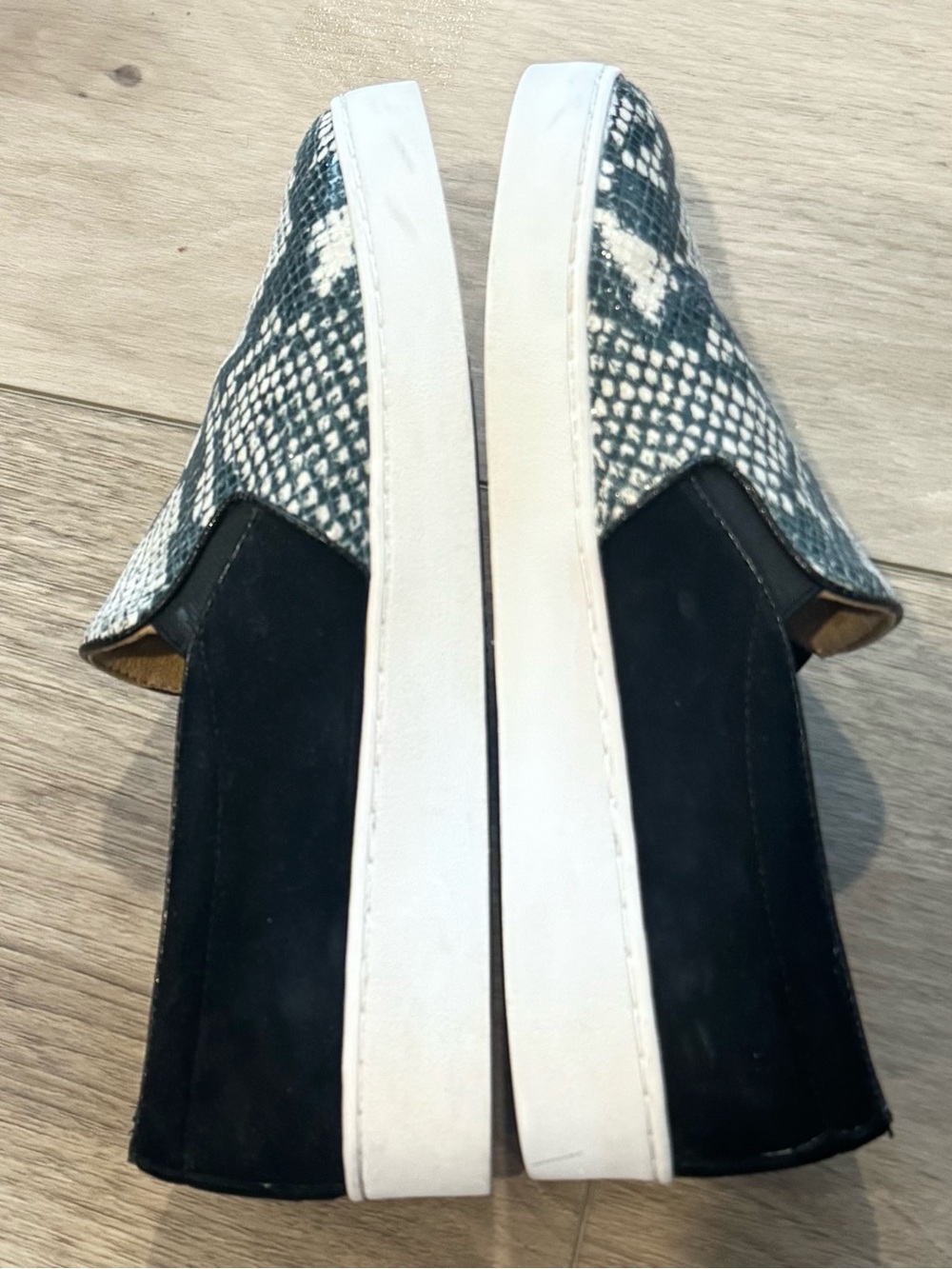 Vionic Splendid Demetra Boa Slip On Casual Shoes Sneakers Size 7.5 Black Gray - Picture 5 of 7